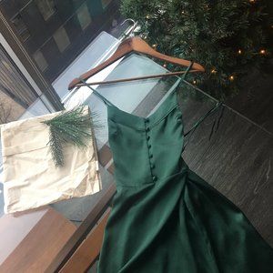 Gaala Amandine Silk Dress in Dark Green Size 34